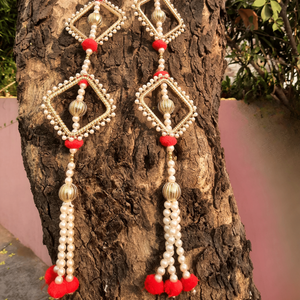 Nouvelle Arrivée : Fleur Artificielle de Créateur avec Forme Carrée et Guirlandes Moti Mala pour Mariage, Fête, Décoration Mehendi - Product Image 5