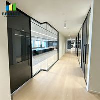 Cloison de bureau en verre trempé EBUNGE de 80 mm à fixation au sol avec cadre en aluminium pour espace de travail commercial