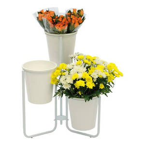 Ensemble de 3 vases en plastique Flora avec vases - Product Image 1