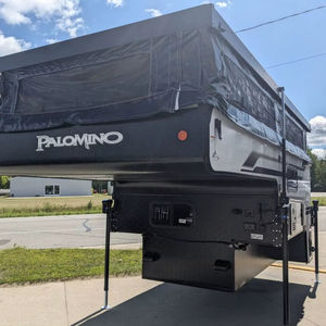 Camioneta pickup ligera Camper 4x4 Camper Pick up Slide on Canopy Truck Campe R con baños a la venta en EE. UU. - Product Image 1