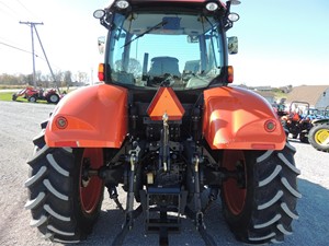 Kubota-Tractor de rueda diésel 4WD, equipo agrícola de servicio pesado, componentes de bomba de engranajes de motor de cojinete de núcleo de bajas horas - Product Image 6