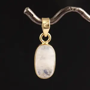 Wholesale supply real fire moonstone oval shape pendant connector diy gold plated charms pendant finding jewelry making supplier