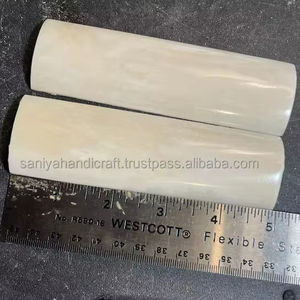 SANIYA HANDICRAFT Premium Camel Bone Knife Handle Materiales de hueso blanco de alta calidad Estilo animal pulido para artesanías naturales - Product Image 1