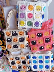 Bolso de Hombro de Ganchillo de Algodón con Apliques Florales y Borlas, Bolso Tejido a Mano, Regalo para el Día de San Valentín - Product Image 6