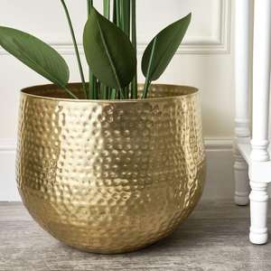 Jardinière en métal fini antique avec logo personnalisé Pots de fleurs en métal fabriqués à la main au design classique pour le sol Logo personnalisable - Product Image 2