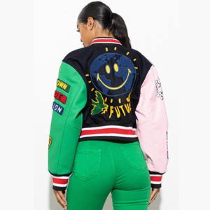 Veste universitaire courte de grande taille pour femmes avec logo personnalisé brodé Vestes de baseball respirantes en cuir à manches pour hommes - Product Image 4