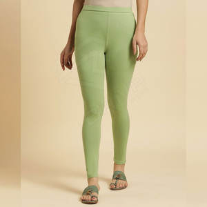 <b>Women's</b> High Waist Winter <b>Fleece</b> <b>Leggings</b> Breathable Spandex Yoga Pants With Logo <b>for</b> Gym Use - Product Image 3