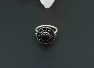 Bague en argent sterling 925 de style classique pour femme Améthyste naturelle coupe ronde pour fiançailles ou cadeau de fête de mariage - Product Image 2