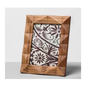 Cadre photo de famille en bois forme carrée présentoir photo abordable emballage de boîte-cadeau disponible pour des occasions spéciales - Product Image 1