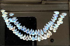 104.45 Carat Moonstone <b>Top</b> Quality pear Layout For Fine Jewelry Making Natural Gemstone - Product Image 2