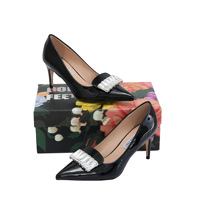 Femmes Printemps et Automne Nouvelle Mode Fête Femmes Cuir Véritable Talons Hauts Tempérament Grand Rivet Pointu Mince Stiletto Pompes