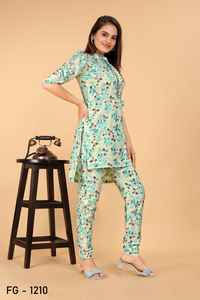 Nouveaux vêtements d'été traditionnels élégants 2 pièces ensemble avec haut pantalon entièrement cousu numérique imprimé une poche latérale en coton pour les fêtes - Product Image 4