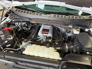 F-150 Rapt0r R 2024, V8 suralimenté de 720 ch, 4 roues motrices, peu modifié - Product Image 6