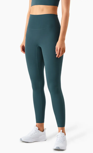 Leggings Sublimados Personalizados sin Costuras para Mujer, Leggings de Compresión Deportivos para Gimnasio y Yoga con Estampado - Product Image 6