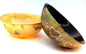 Centro de Mesa Decorativo de Cuerno de Búfalo con Acabado Único Hecho a Mano para Servir Frutos Secos y Aperitivos a Precio Económico - Product Image 2