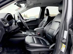 FORD ESCAPE PLATINUM AWD 2024 USADO, Volante a la Izquierda/Derecha - Product Image 4