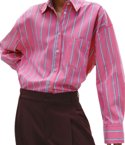 Camisa de algodón con rayas rosas para mujer de diseñador de venta de exportación, ajuste clásico y cómodo disponible a un precio asequible - Product Image 2