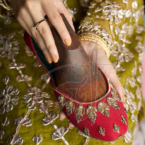 Khussa de Mujer Antideslizante de Alta Calidad con Suela de Cuero Genuino, Colores y Tallas Personalizables, Suministro Directo de Fábrica en Existencia - Product Image 6