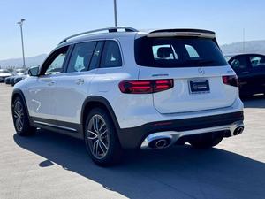 Blanc propre Nouveau 2025 Mercedees-Benzz AMG GLB 35 Base - Product Image 5