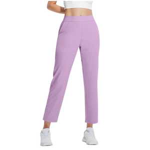 Capri de golf para mujer de ajuste cómodo, creado para una flexibilidad suave y comodidad transpirable durante el práctica. - Product Image 6