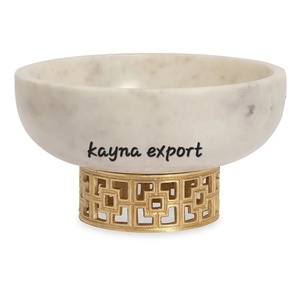 Cuenco de mármol blanco con soporte de metal dorado, cuenco de diseño personalizado - Product Image 1