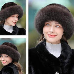 Bonnet en fausse fourrure doux au toucher Bonnet ultra-chaud avec extérieur en fourrure fabriqué au Pakistan - Product Image 2