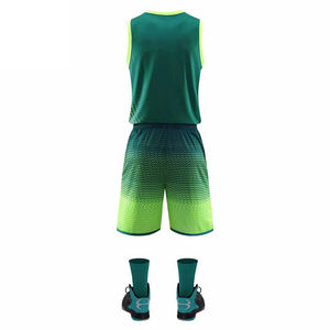 Tenue de basketball pour hommes en provenance du Pakistan, ensembles de vêtements de sport unis personnalisés avec logo imprimé, shorts respirants à bas prix - Product Image 3