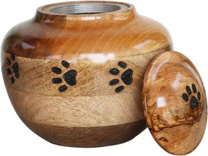 Heart Pet Urn Multi Paws Metal Aluminio Urnas para mascotas en elegante acabado con calidad de exportación en precios al por mayor - Product Image 5