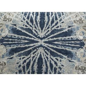 Tapis en laine et soie de bambou noué à la main Kavi Blue, collection Chaos Theory, motif abstrait pour la maison, le salon, le couloir, 10 mm, rectangulaire - Product Image 3