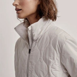 Blouson matelassé pour femme de couleur personnalisée, nouveau design, mode féminine, blouson matelassé de haute qualité, prix bas, blouson matelassé pour femme - Product Image 4