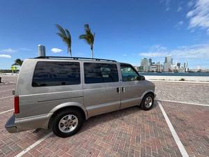 CHEVROLET ASTRO LS AWD 2002 D'OCCASION CÔTÉ GAUCHE/CÔTÉ DROIT - Product Image 3