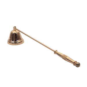 Apagavelas Personalizado de la Mejor Calidad para Accesorios de Velas, Apagavelas con Acabado de Madera y Níquel Brillante - Product Image 3