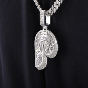 Lujoso Moissanite Diamond 925 Sterling Silver P Colgante personalizado Iced Hip-Hop Style para hombres con nuevo colgante de diseño personalizado - Product Image 2