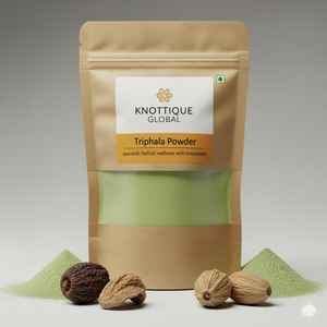 Poudre naturelle authentique de Triphala doucement traitée à partir de fruits secs entiers pour une texture riche et cohérente d'Inde - Product Image 5
