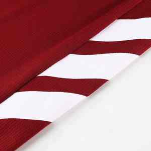 Conjunto de uniformes de baloncesto sublimados de poliéster ligero diseñados para entrenamiento de equipos y partidos competitivos - Product Image 2