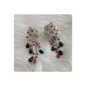 Boucles d'oreilles élégantes en or à la demande avec un design classique de solitaire en diamant véritable pour les mariages et les fêtes d'Inde - Product Image 5