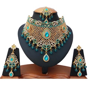 ชุดเครื่องประดับโบราณ ทำด้วยมือจากเซอร์โคเนีย ชุบทอง ดีไซน์ดอกไม้ ประกอบด้วยสร้อยคอ ต่างหู และมงกุฎ (มังติกะ) สำหรับงานแต่งงาน งานเลี้ยง ผู้หญิง - Product Image 1