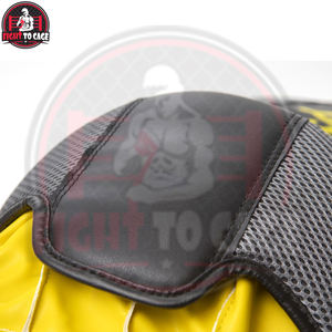 Coussinets de frappe de boxe légers et durables en cuir PU rouge et noir avec couleurs personnalisées pour l'entraînement de boxe - Product Image 4