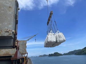Best Seller of Portland Cement Packing in 40kg with Extra Rapid Hardening and <b>Strength</b> Grade 42.5-62.5 MPa - Product Image 4