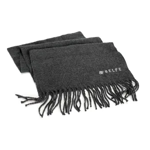 Sciarpa in Twill Personalizzata con Frange per Regali Promozionali e Aziendali - Product Image 2
