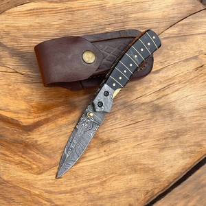 Cuchillo Plegable de Acero de Damasco Personalizado, Mango de Damasco, Hecho a Mano, para Bolsillo, EDC, Caza, Camping, Compatible con OEM y ODM, Punta de Gota, Fácil de Usar - Product Image 3