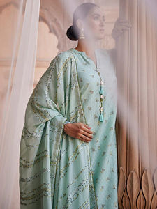 Bajo MOQ al por mayor Casual al aire libre de lujo Punjabi Stitch Suit Set diseño de impresión con color claro Allover bordado cosido traje - Product Image 4