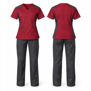Conjunto de Uniforme Médico Personalizado para Mujer, Color Rojo con Detalles Grises, Blusa con Cuello en V, Pantalones Cargo, Uniformes de Hospital, Tela de Algodón y Poliéster - Product Image 1
