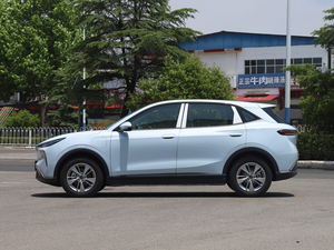 Vehículo Eléctrico 2025 de Segunda Mano, Yueyi 03, SUV Pequeño Eléctrico, SUV Compacto de 5 Puertas y 5 Asientos - Product Image 5