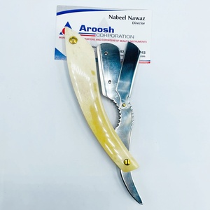 Vente en gros Rasoir droit professionnel Rasoirs pliants Logo personnalisé en acier inoxydable avec manche en bois Utilisation durable du visage - Product Image 4