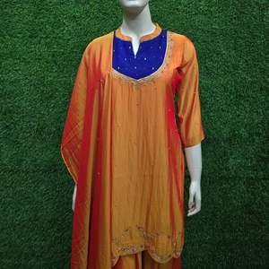 Ensemble de travail élégant coupe droite ShortKurti Daman avec Palazzo circulaire Dupatta Premium verre soie ethnique Khatali travail femmes Orange - Product Image 4