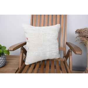 Oreiller en laine Kilim beige 18x18 pouces oreiller d'accent de luxe motif moelleux Vintage plume d'impression rustique pour la literie de noël - Product Image 1