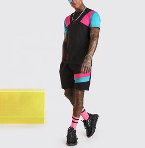 Ensemble court personnalisé pour hommes, ensemble de t-shirts, hauts à manches courtes d'été et ensemble de course décontracté respirant, costumes de mode pour hommes - Product Image 4