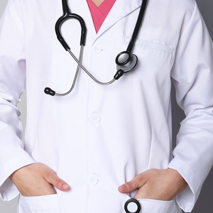 Blouse de laboratoire en fibre de bambou respirante, design personnalisé, uniforme médical pour le personnel médical, blouse de laboratoire blanche pour l'hôpital, blouses de laboratoire tissées - Product Image 3