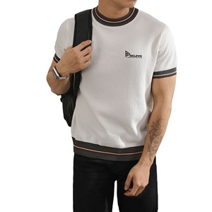 New Contras Sườn Phong Cách Người Đàn Ông T-Shirt Mát Lụa Xu Hướng Dệt Kim Jacquard Ngắn Tay T-Shirt Thoáng Khí Mùa Hè Màu Người Đàn Ông Áo Sơ Mi - Product Image 1